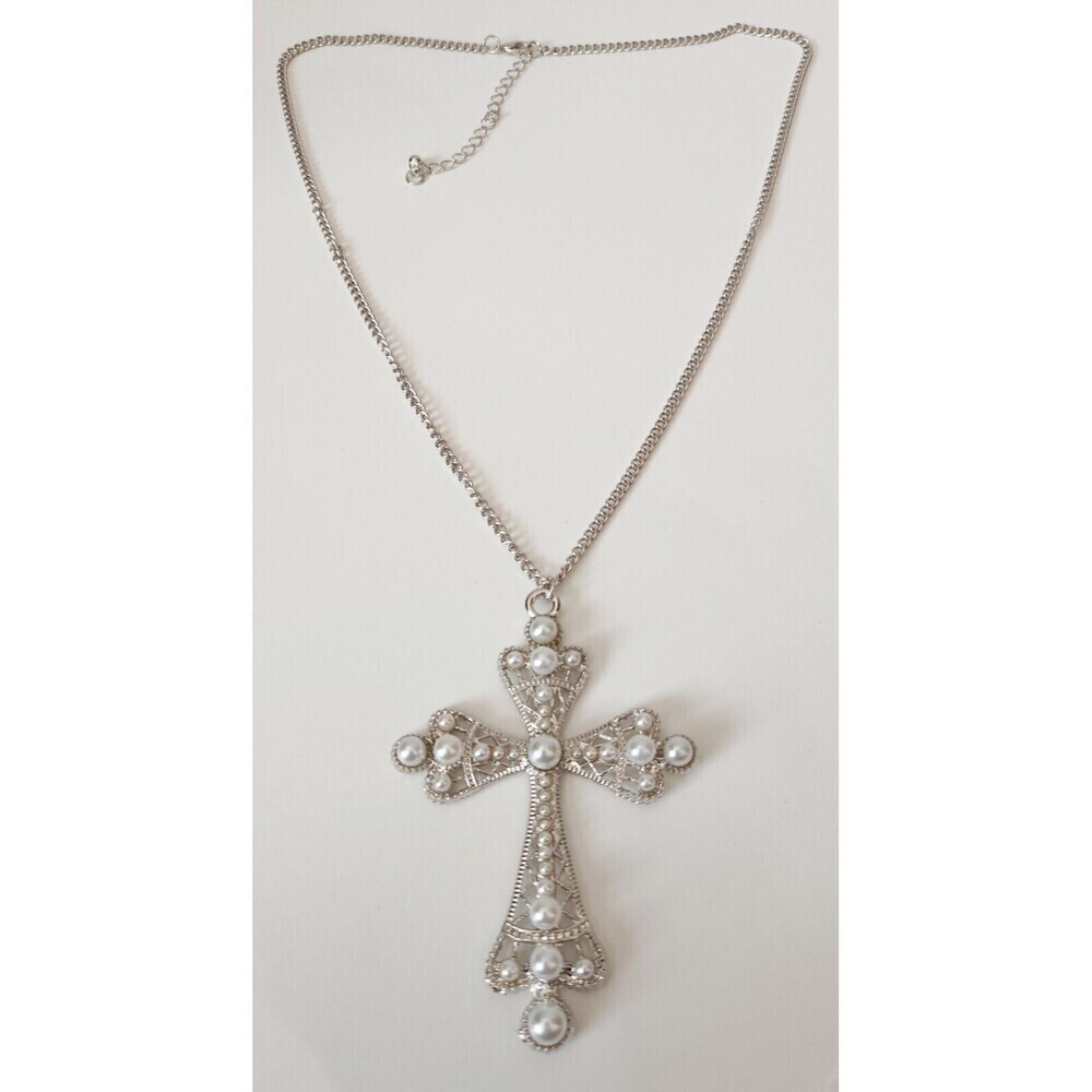 2 piece Vintage Style Cross & Faux Pearl Pendant Necklace - Picture 4 of 8